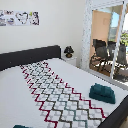 Pinares De 2 Bed El Faro *