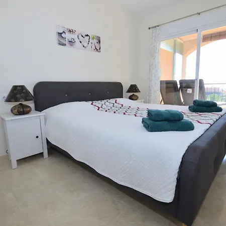 Pinares De 2 Bed El Faro