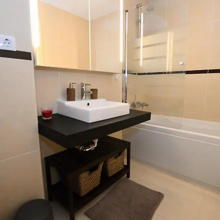 Pinares De 2 Bed El Faro MIJAS COSTA